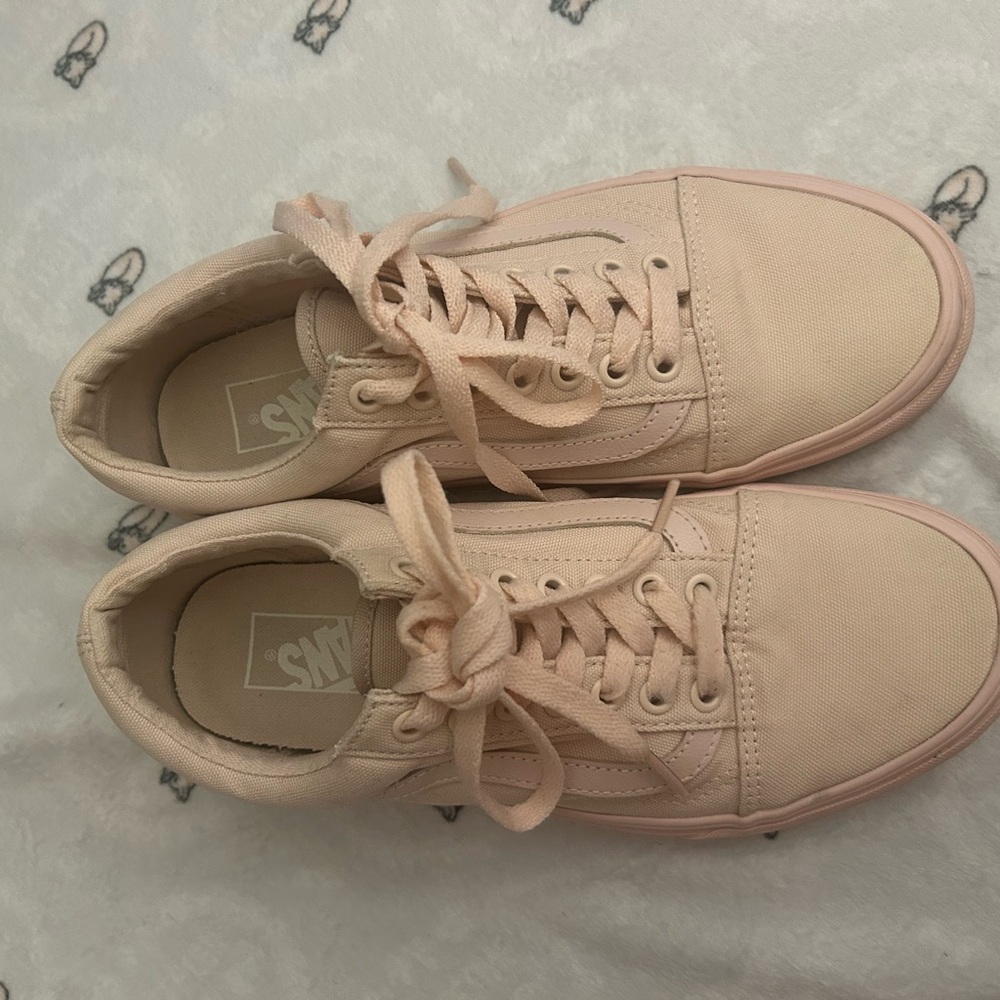 Vans Women's Pink Sneakers